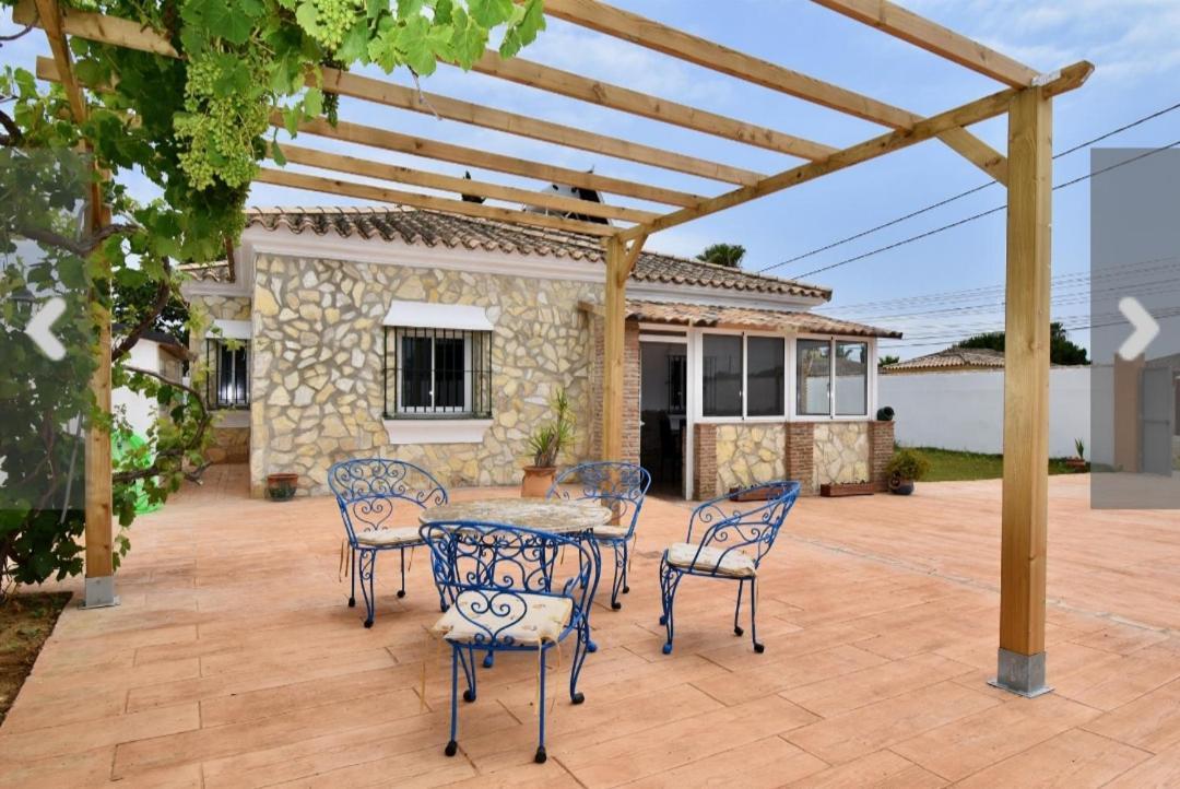 Chalet Villa Caulina Chiclana de la Frontera Buitenkant foto
